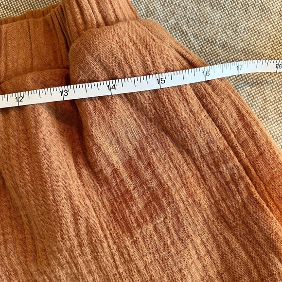 Sewn & Seen Women's Rust Orange Shorts, size medium, GUC, summer, casual - Picture 10 of 10